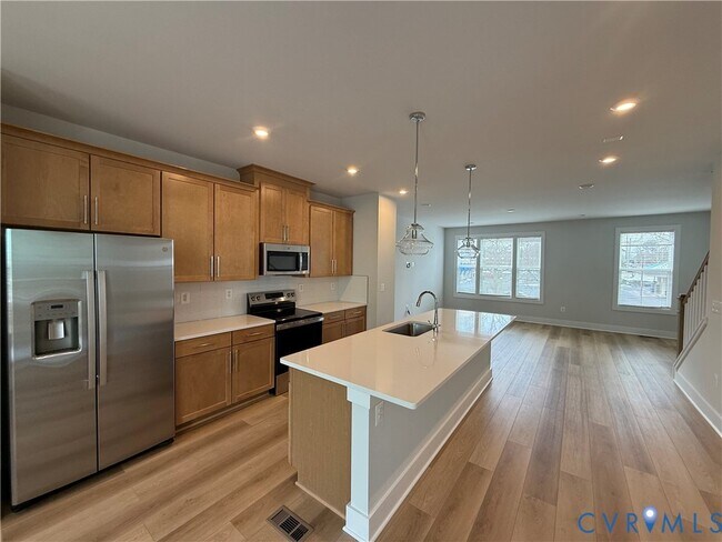 Building Photo - 10137 Blue Wing Ln