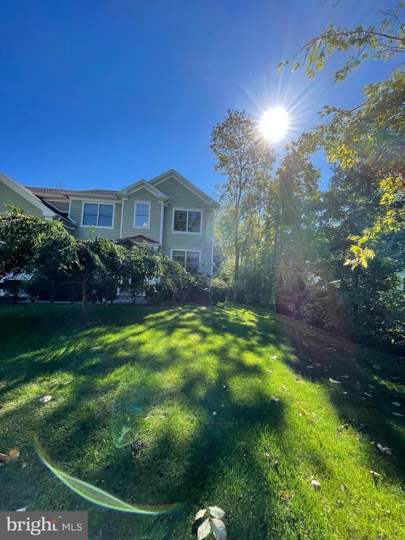 Building Photo - 259 Mt Lucas Rd