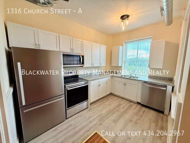 Foto del edificio - 1316 Church St