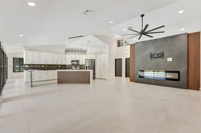 Foto del edificio - 8360 NW 51st Ct