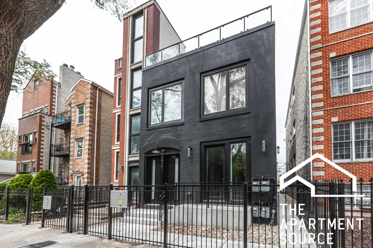 Building Photo - 1814 W Thomas St