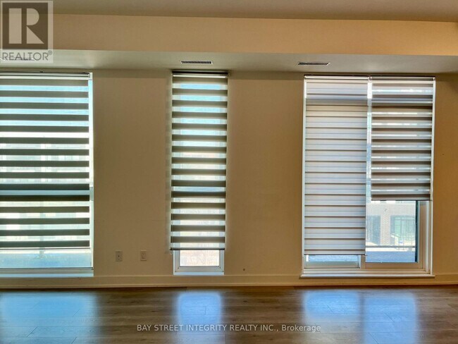 Photo du bâtiment - 1 Climo Ln