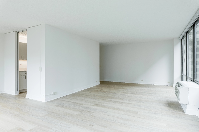 Primary Photo - 211 E Wacker Dr