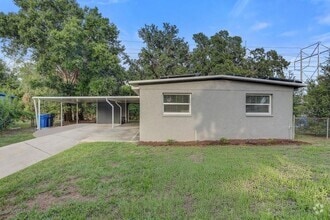 Building Photo - 2018 Windsor Way