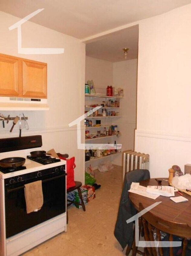 Primary Photo - 3 Bedroom Close to BU West