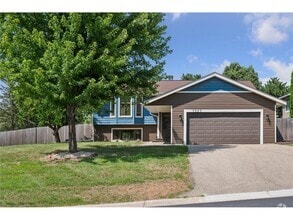 Building Photo - 1327 Windcrest Ave