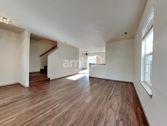 Building Photo - 10310 193rd Street Ct E