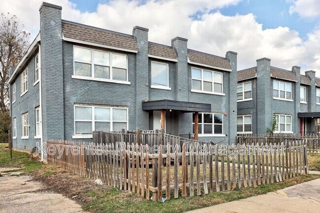 Foto del edificio - 2325 NW 12th St