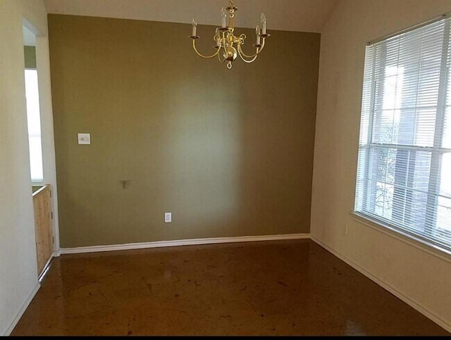 Building Photo - 35 N Abram Cir