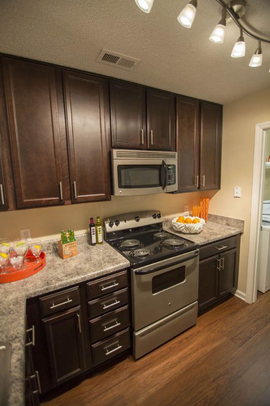 New Appliances - Southern Village Apartments