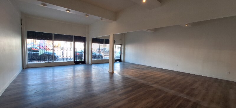 Photo - 4278 Beverly Blvd (Los Angeles, CA)