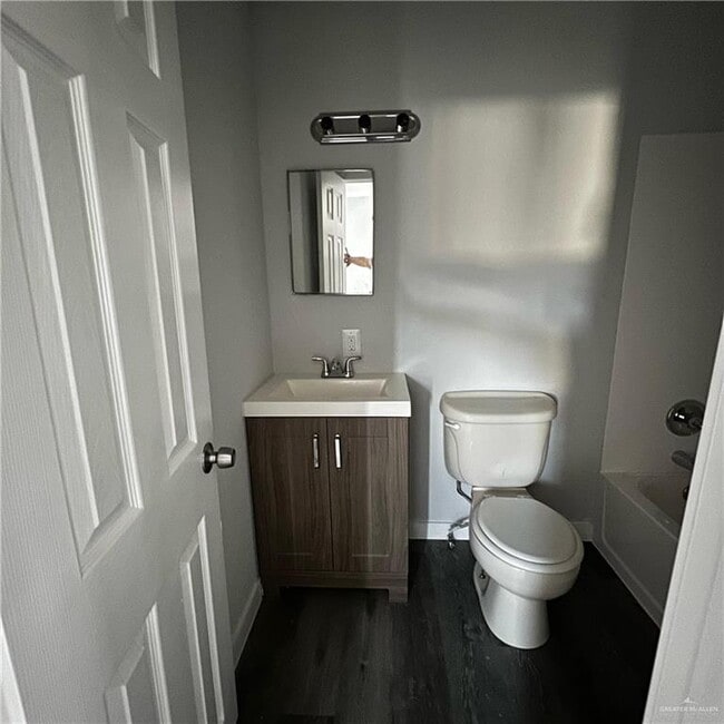 Building Photo - 5 W St Charles St