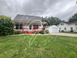 Building Photo - 1950 Ashcroft Dr