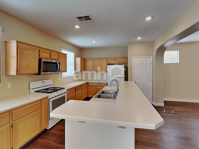 Building Photo - 8060 Villa Trovas Ct