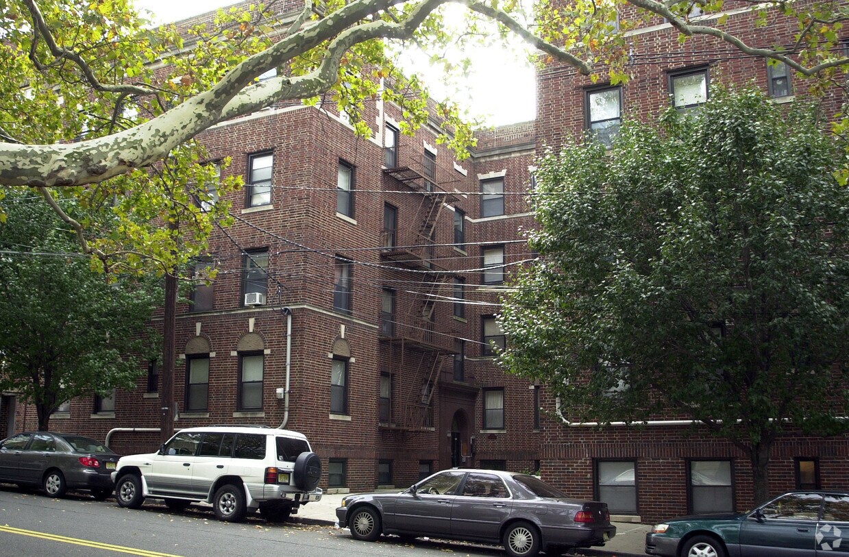 22 - 26 Henry Ave - 22-26 Henry Ave