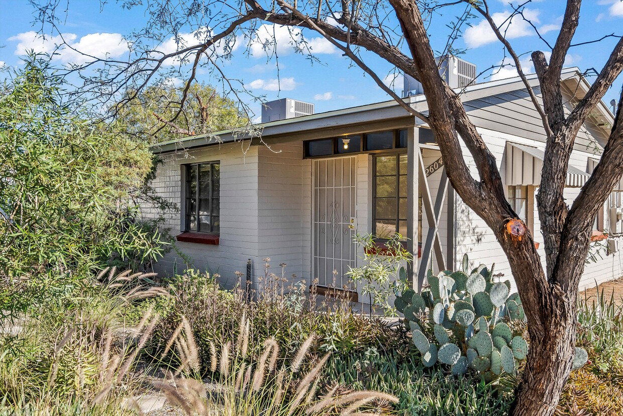 Photo - 2604 N Martin Ave