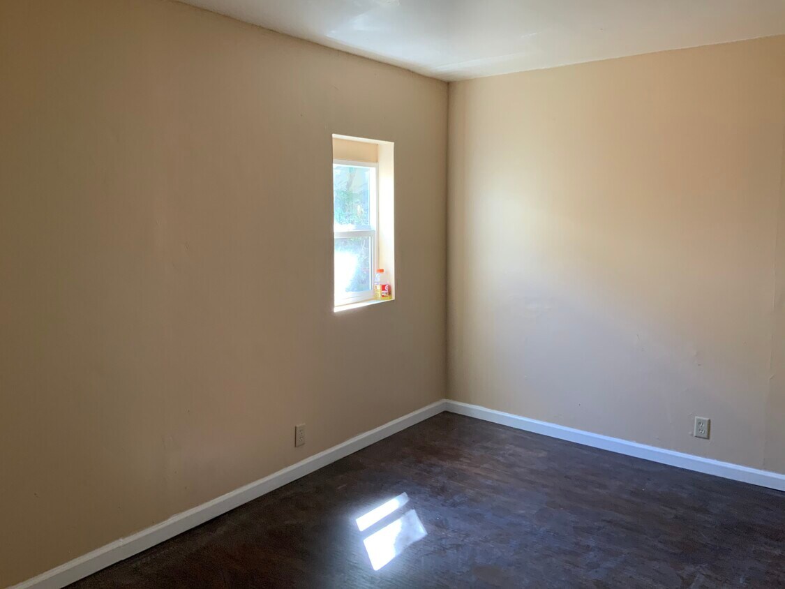 Foto principal - 707 Ash St