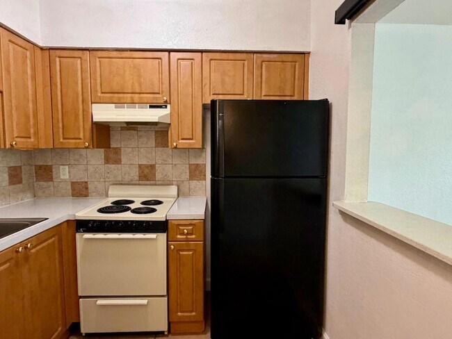 Foto del edificio - 2607 NE 8th Ave
