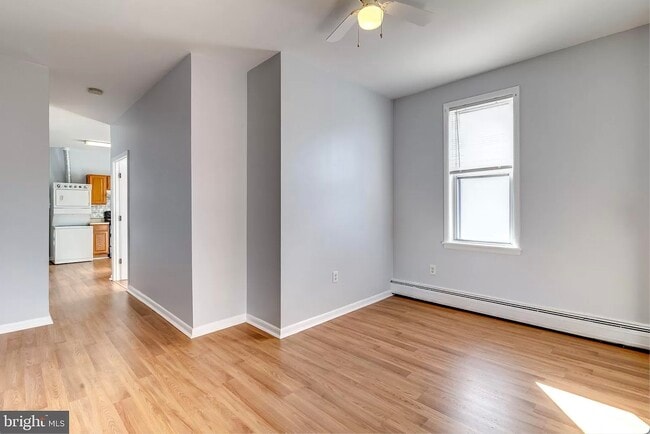 Building Photo - 6729 Youngstown Ave