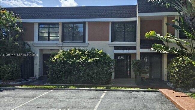 Foto del edificio - 16446 NE 27th Pl