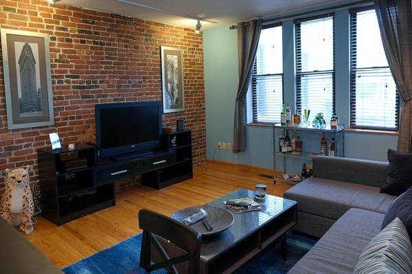 Building Photo - 31 Brainerd Rd