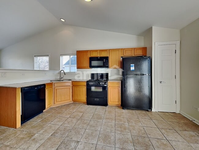 Foto del edificio - 915 Mission Blvd