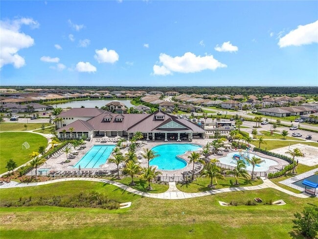 Foto del edificio - 14119 Pine Lodge Ln