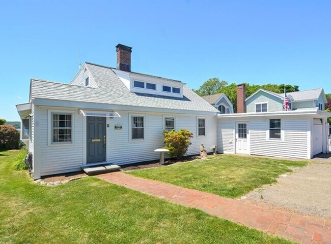 Building Photo - WINTER RENTAL: Perrywinkle