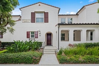 Building Photo - 142 Borrego