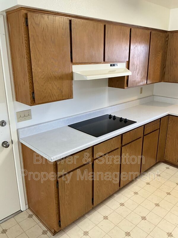 Foto del edificio - 6611 E Decatur St
