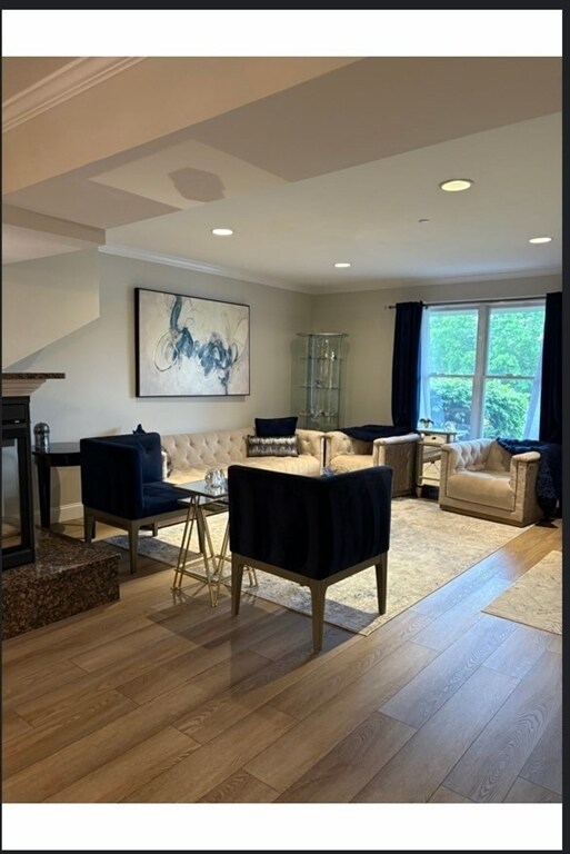 Foto del edificio - 218 Rangeway Rd
