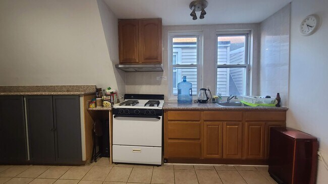 Foto del edificio - 42 49th St