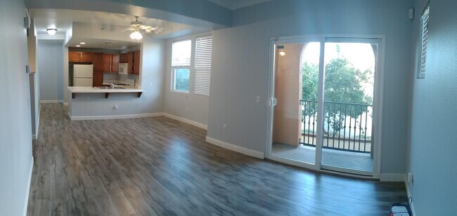 Foto del edificio - 4800 Westlake Pkwy