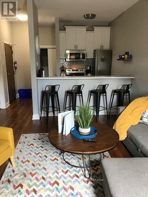 Building Photo - 254 Picton Main St