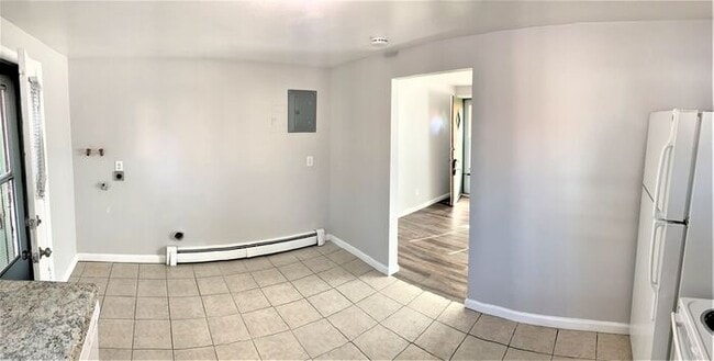 Building Photo - 4583 Everett St