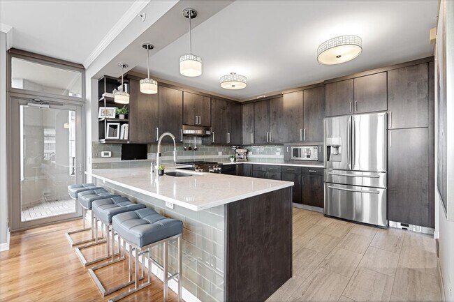 Foto del edificio - 530 N Lake Shore Dr