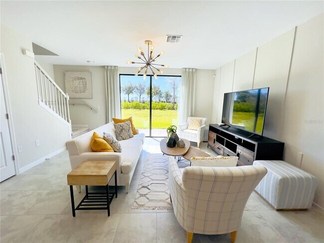 Foto del edificio - 14297 Oviedo Pl