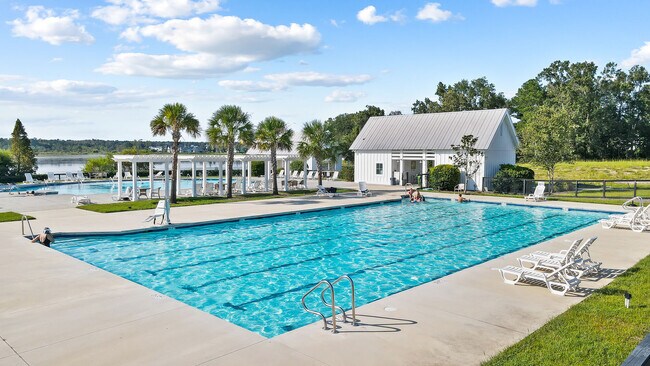 Foto del edificio - HARMON Foxbank by Crescent Communities