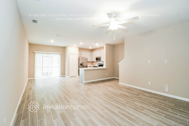 Foto del edificio - 613 Cherry Ridge Dr