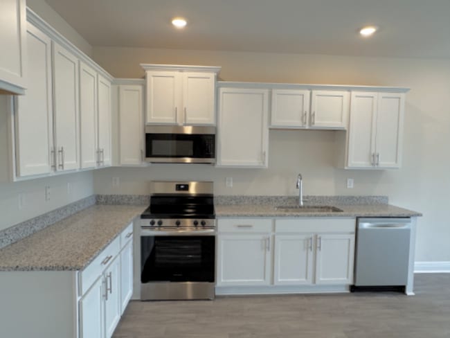 Building Photo - 13691 Logan Pl