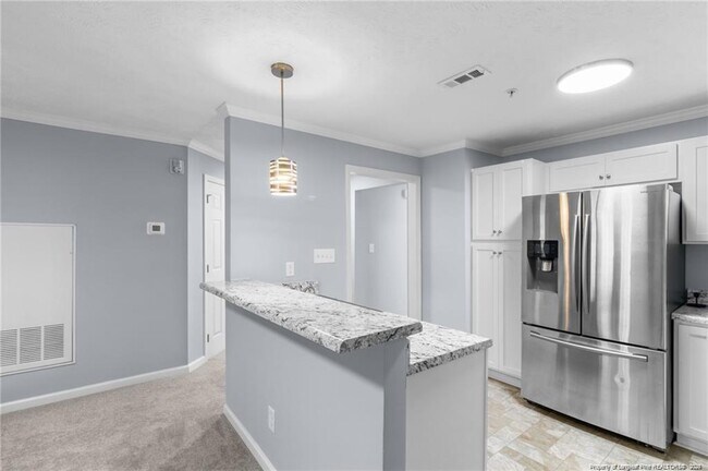 Building Photo - 3340 Harbour Pointe Pl