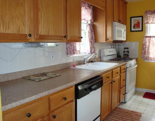 Building Photo - 1801 W Shiawassee St