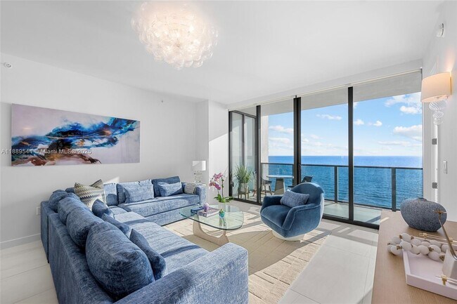 Building Photo - 900 N Ocean Blvd