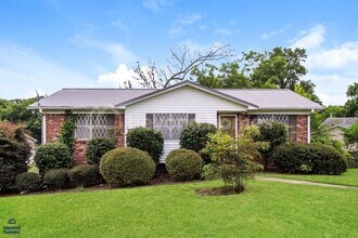 Building Photo - 5101 Rick Dr