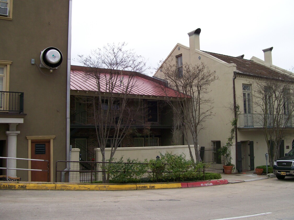 Center Building - 134 Main St