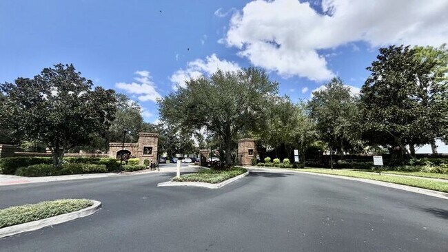 Foto del edificio - **"Modern Elegance: Fully Updated 3-Bed, 2.5-Bath Townhome with Designer Kitchen"**