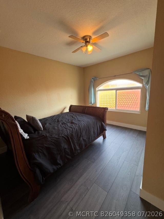 Foto del edificio - 1033 Grove Park Cir