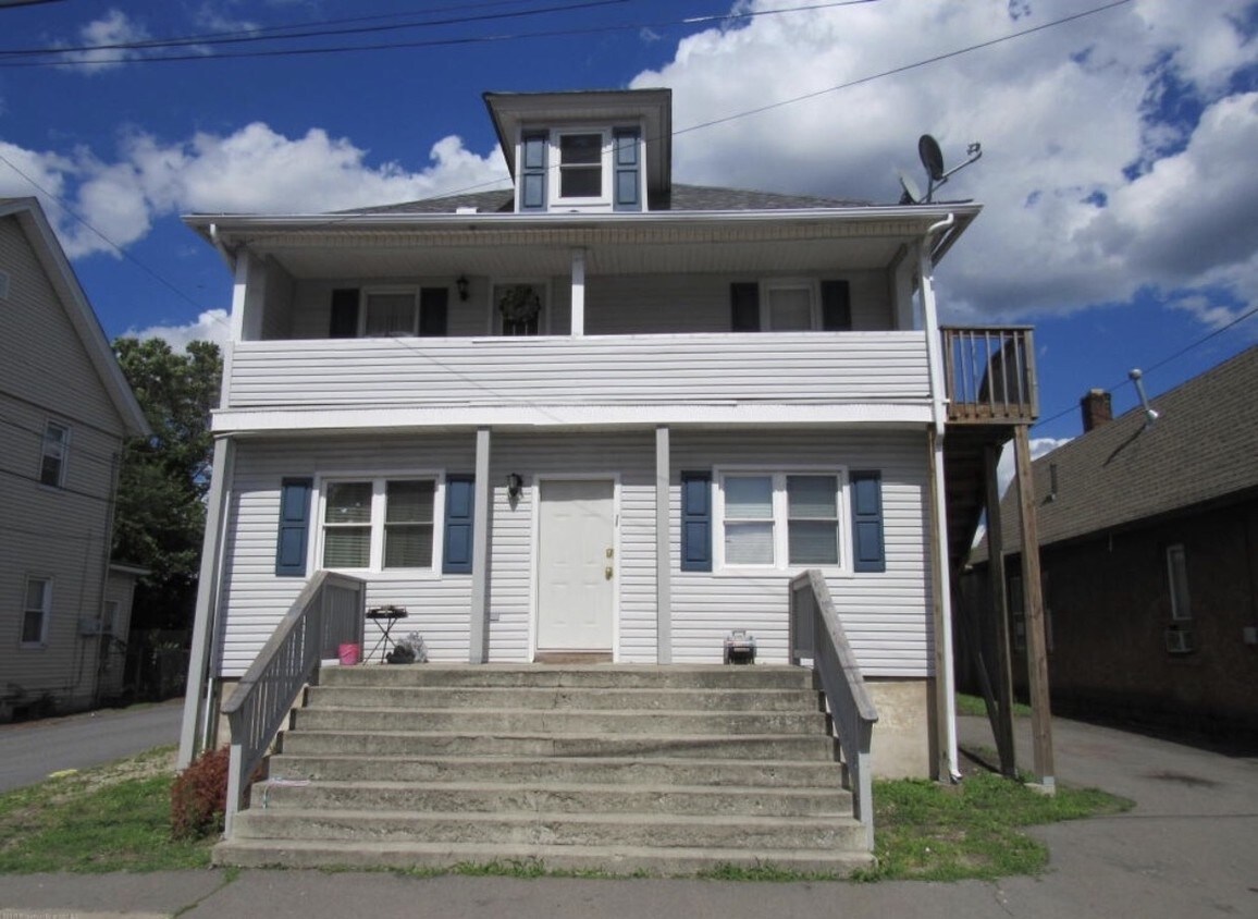 Primary Photo - 926 Providence Rd