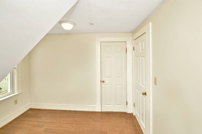 Building Photo - 180 Westville St