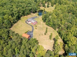 Building Photo - 4122 Green Creek Rd